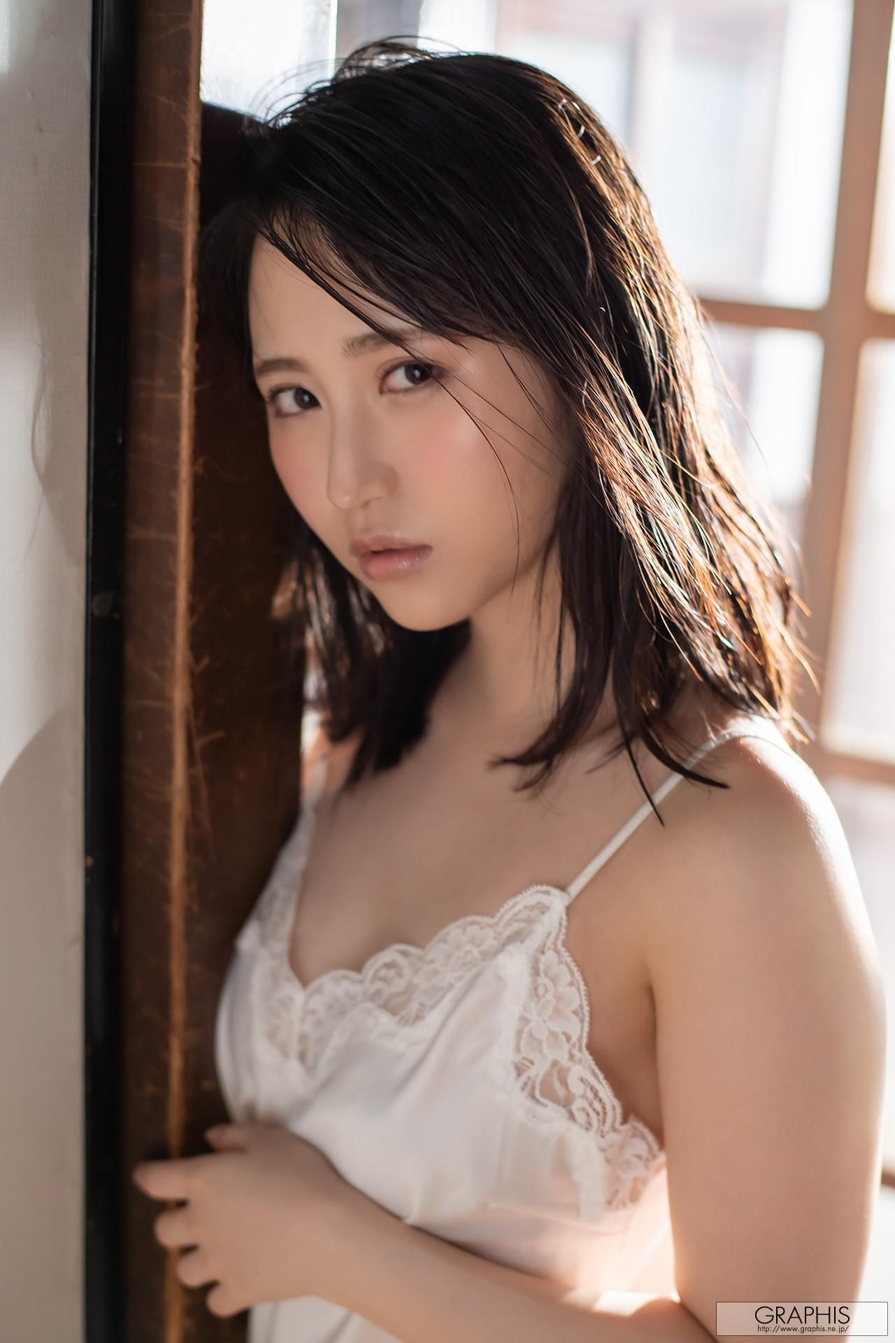 Rikka Ono Graphis Limited Edition ..