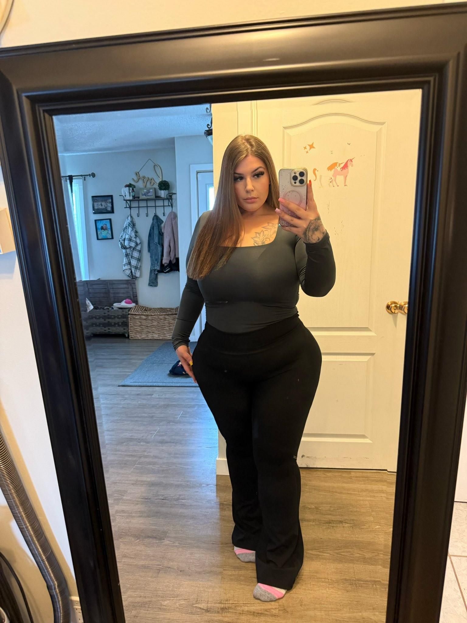 ペイジの巨大なお尻ビッグブーブゴージャスなBBWガールミックスホットショット