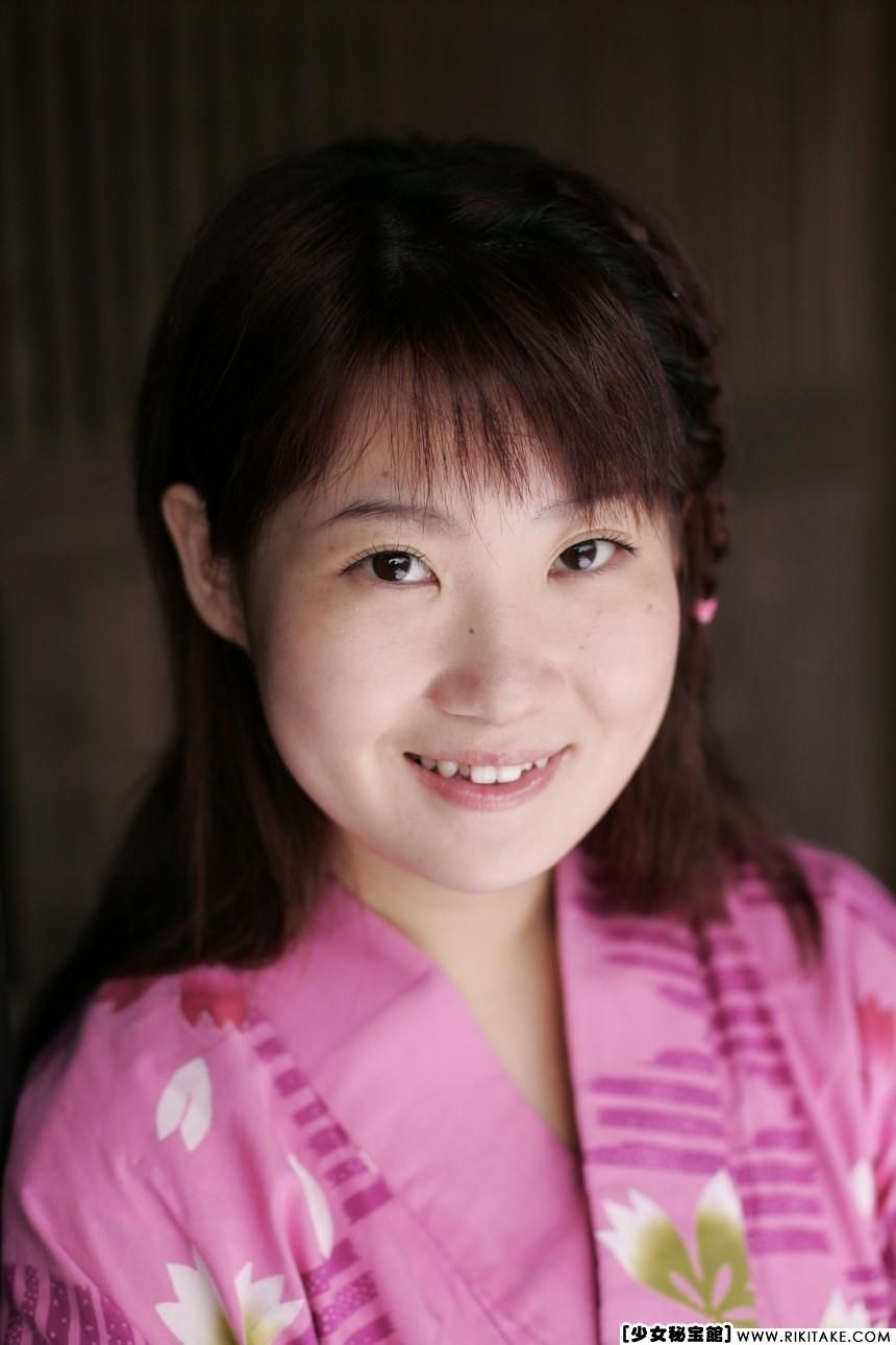japanese nude model Kokomi Ito
