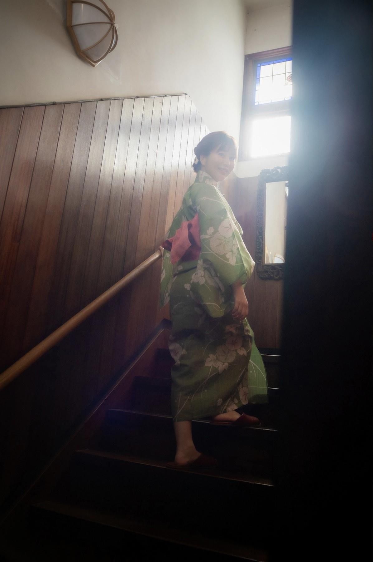 Kurumi Momose Ademari