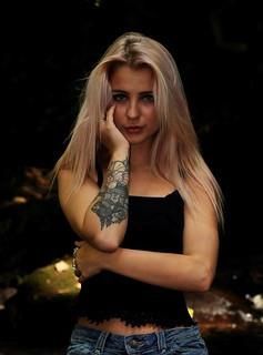 Chloe 