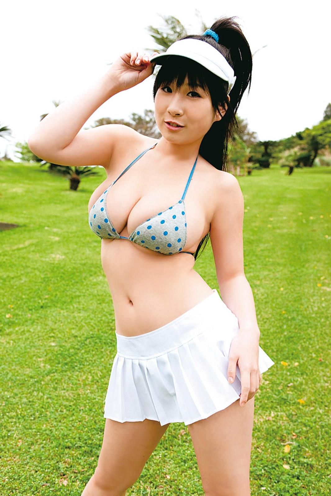 costume