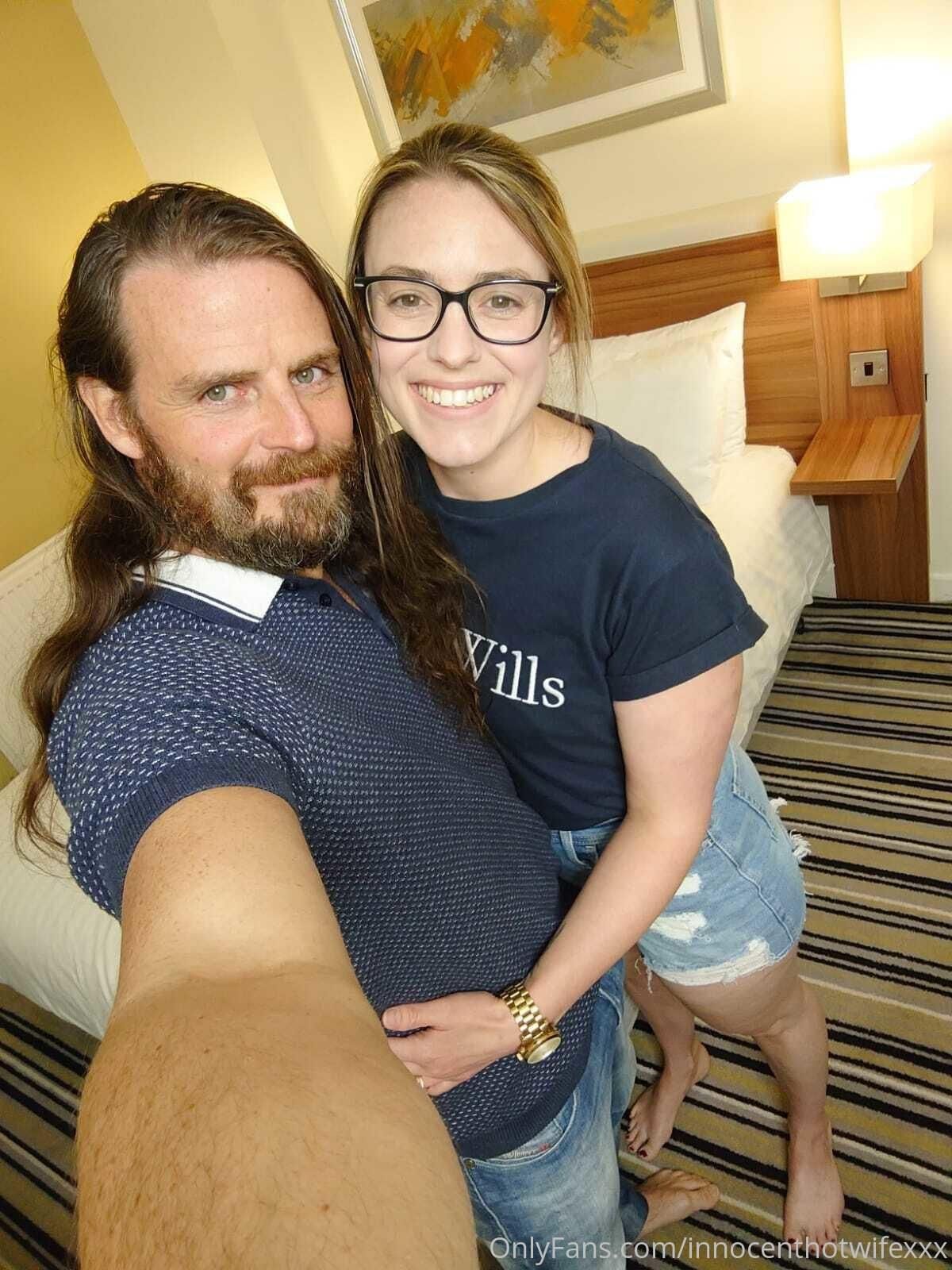 InnocentHotwife Amazing Sexy Curvy Wife with Glasses Hot Shots 
