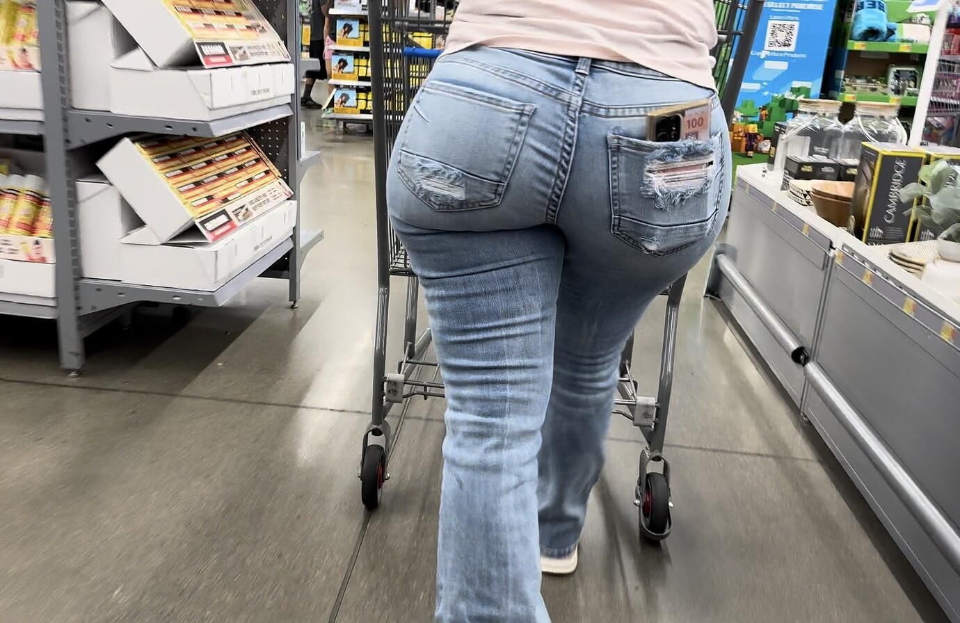 Public Displays of Ass 