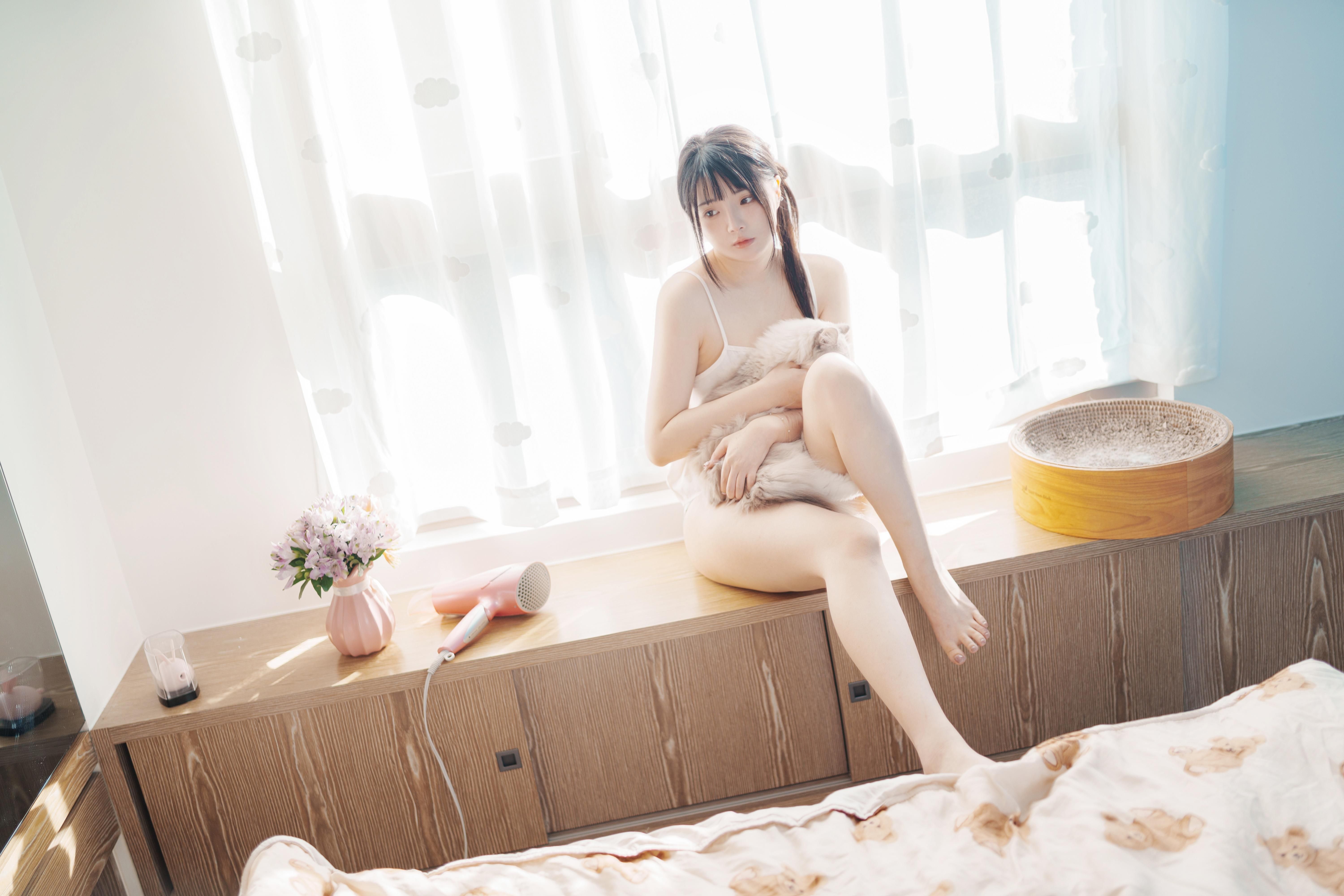 Raku – Eat Me
