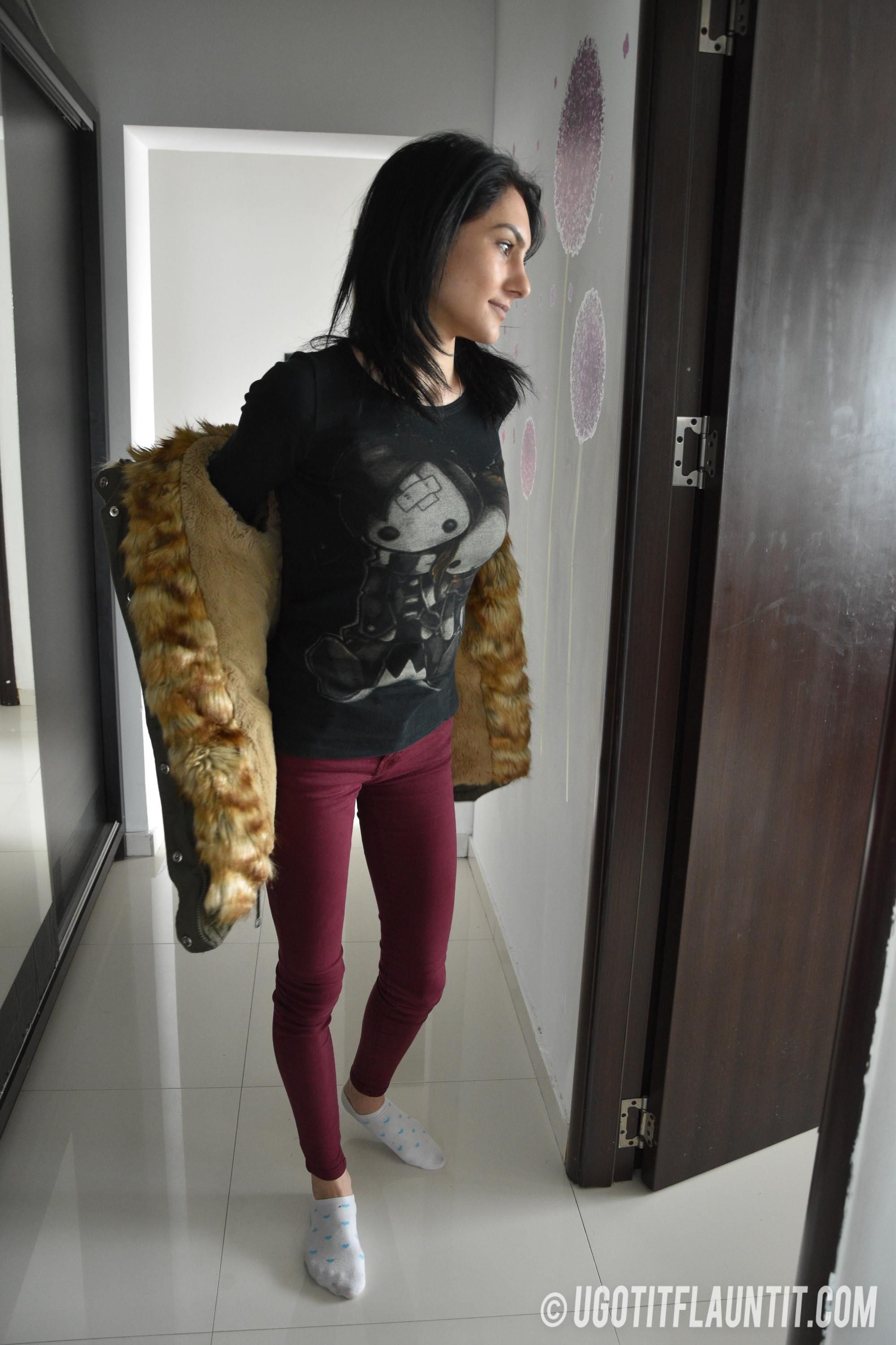 u got it flaunt it  Ligia indoors Part 