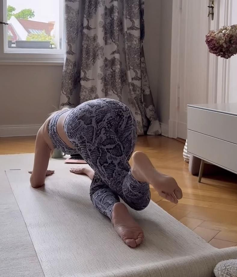 Alina Merkau Feis Sexy