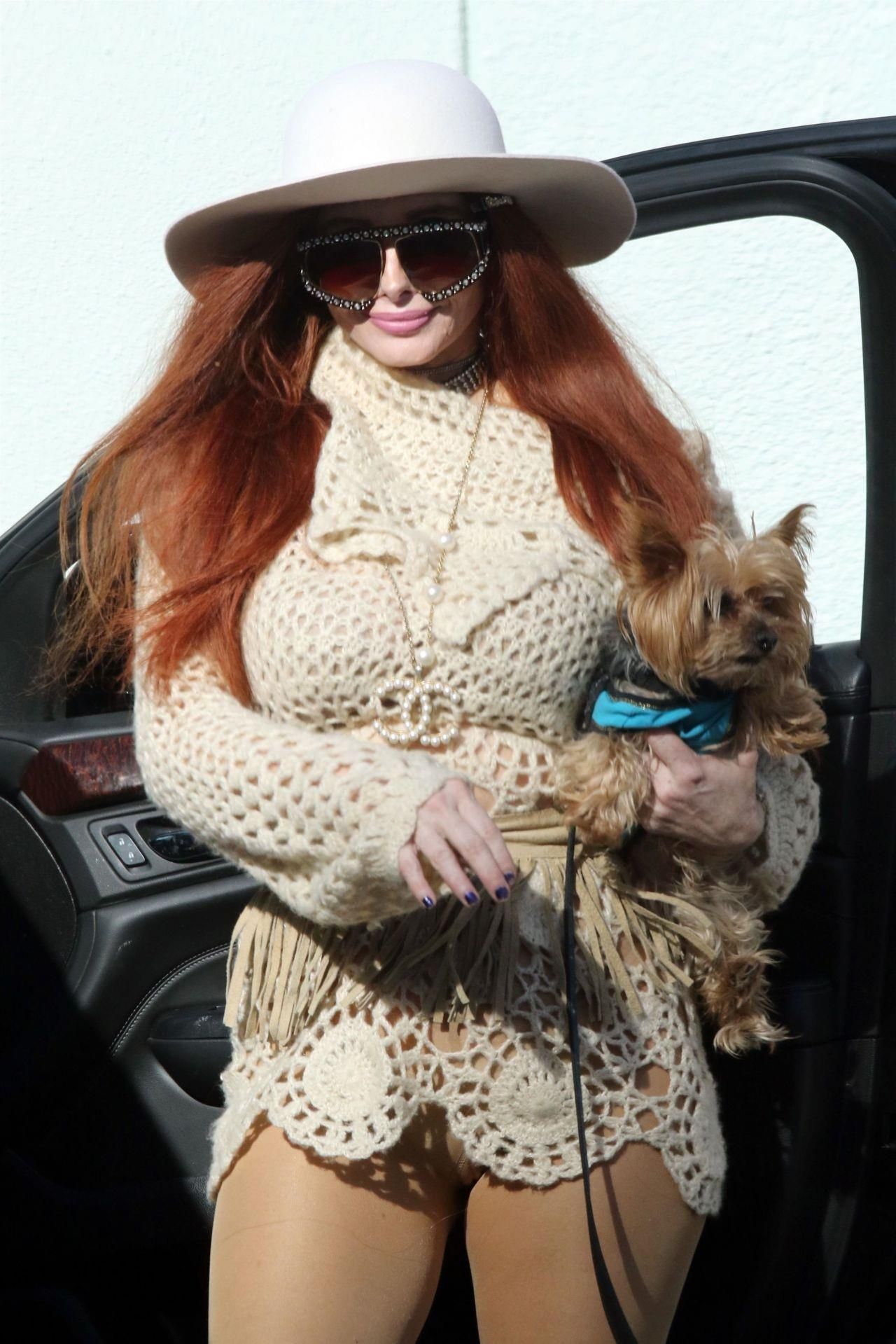 Celebritart Phoebe Price