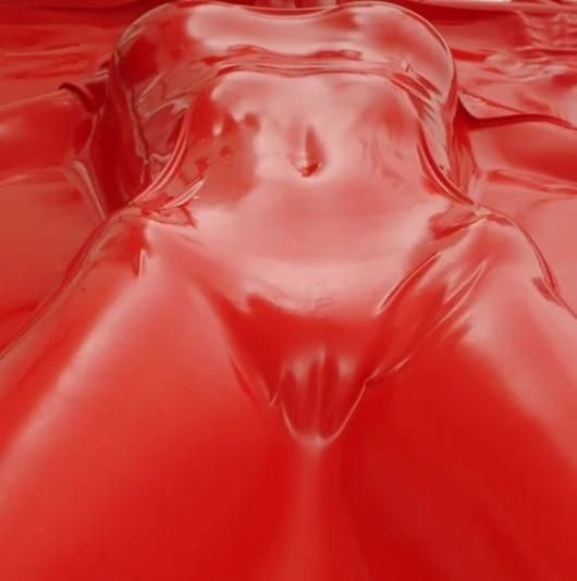 Non Nude 