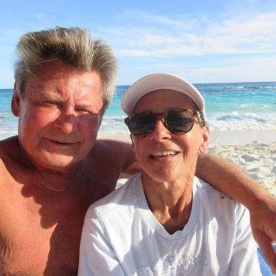 フランスの成熟したブロンド・ドミニク