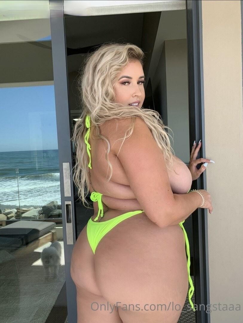 ローレン巨大なおっぱいビューティーbbw youtuber girlミックスホットショット
