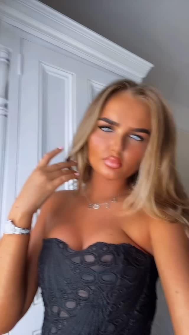 Fuckable hypersexualized Chav Chavs