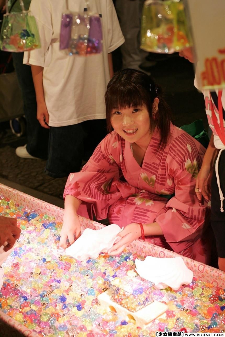 japanese nude model Kokomi Ito