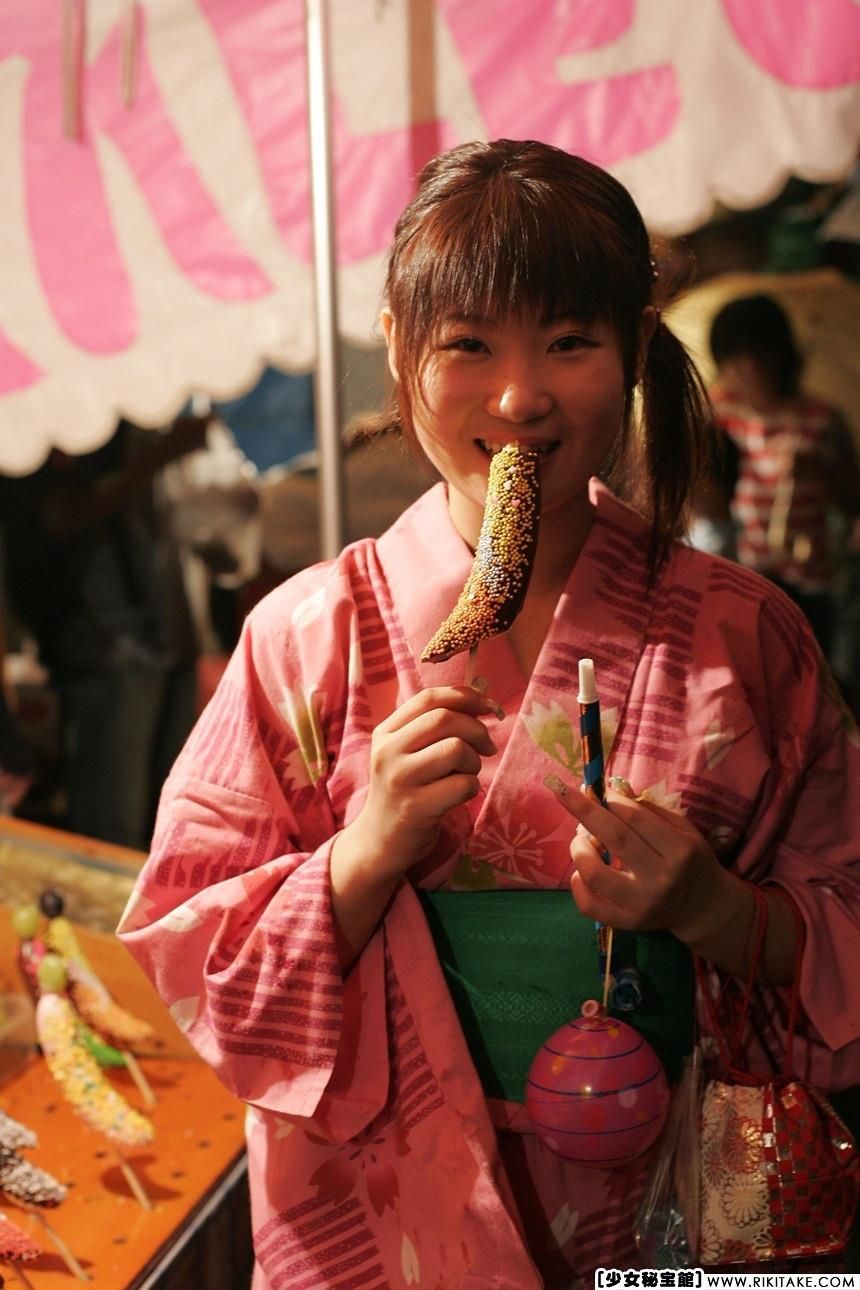 japanese nude model Kokomi Ito