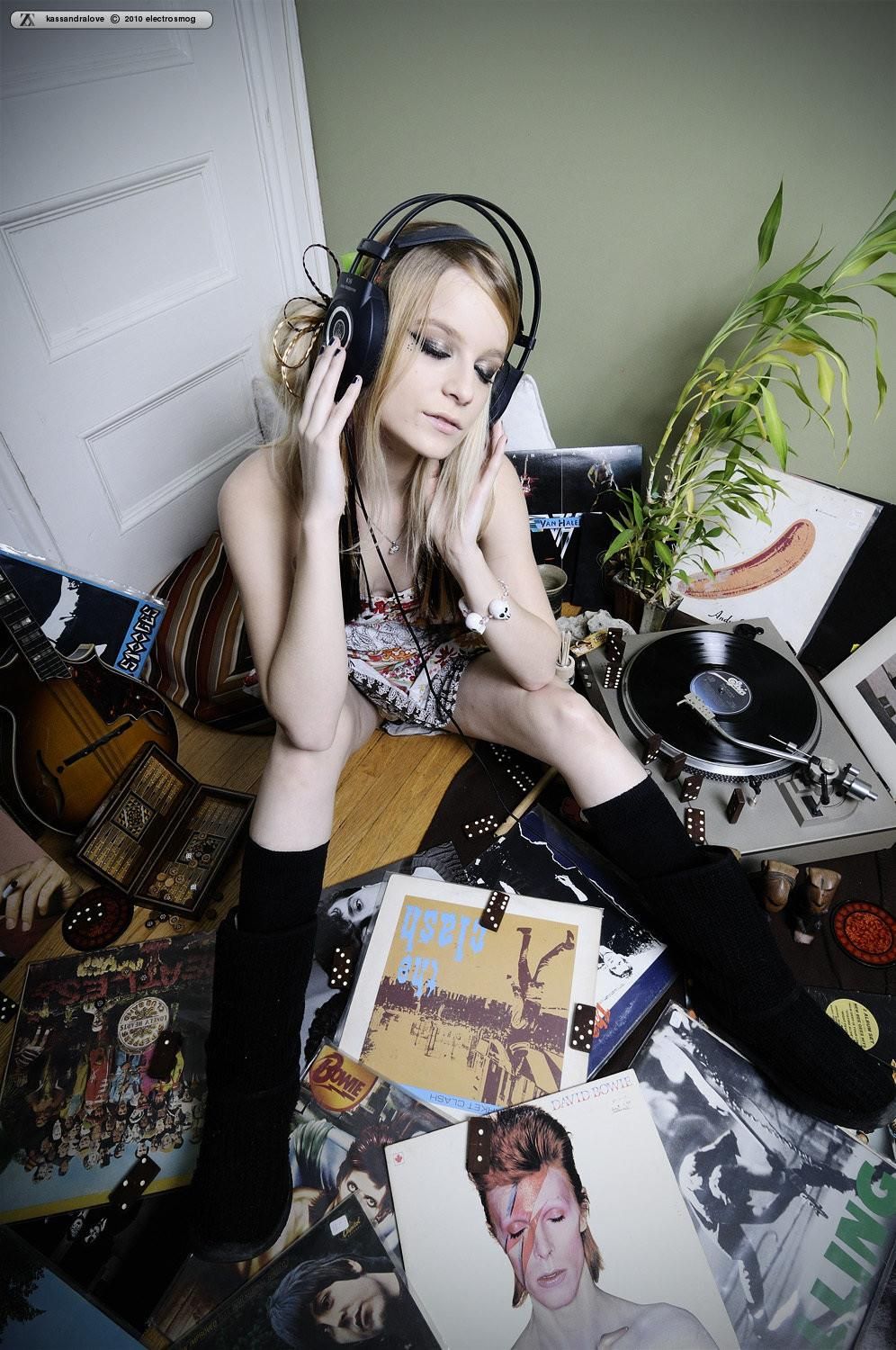 Zivity Kassandra Love Vinyl (x)