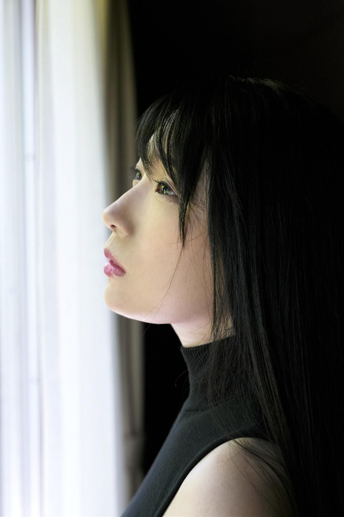 Mihina That Summer, With the Fragile and Pretty You