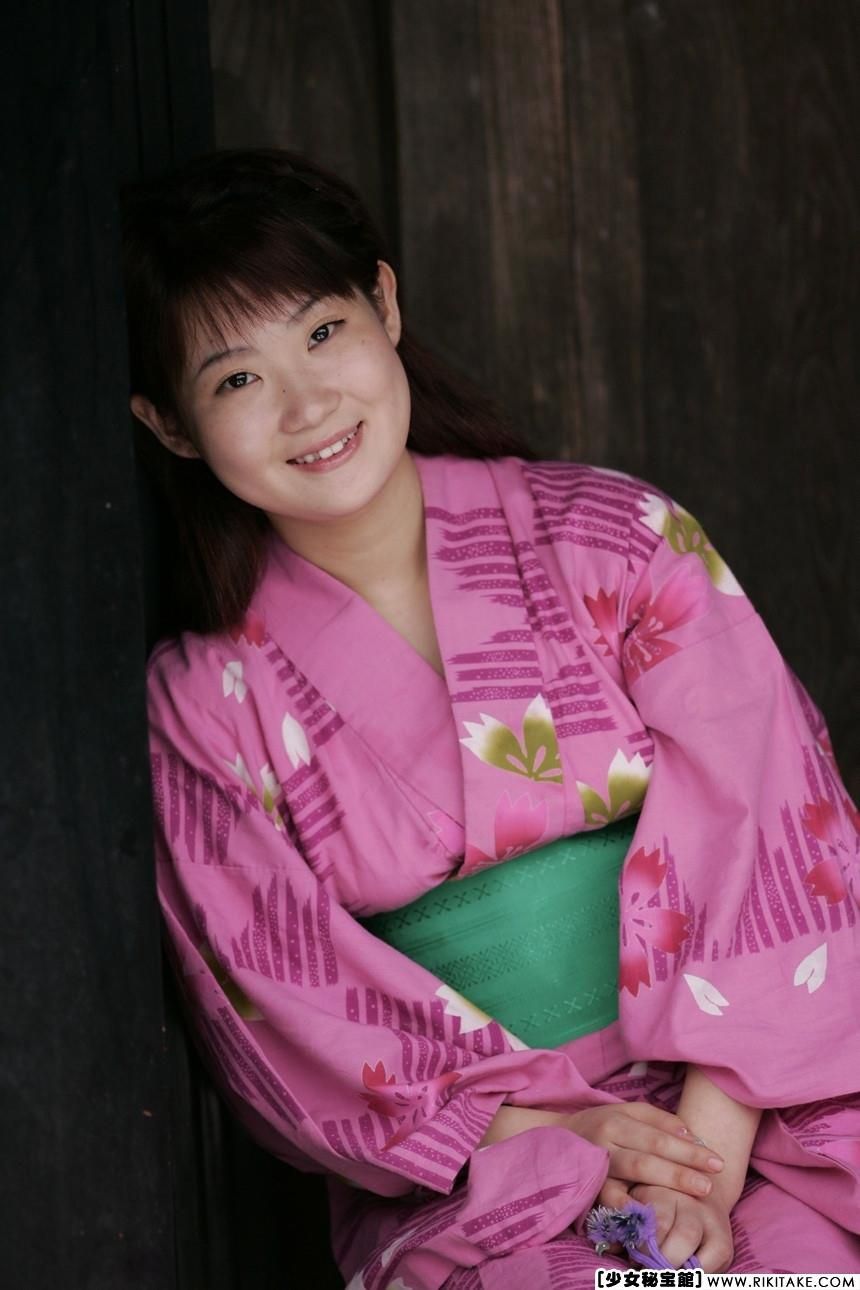 japanese nude model Kokomi Ito