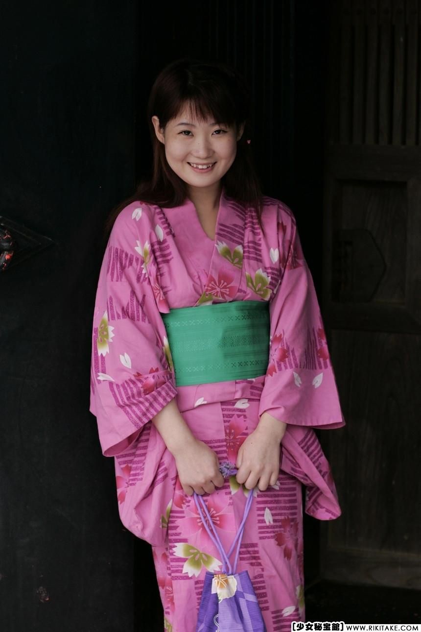 japanese nude model Kokomi Ito