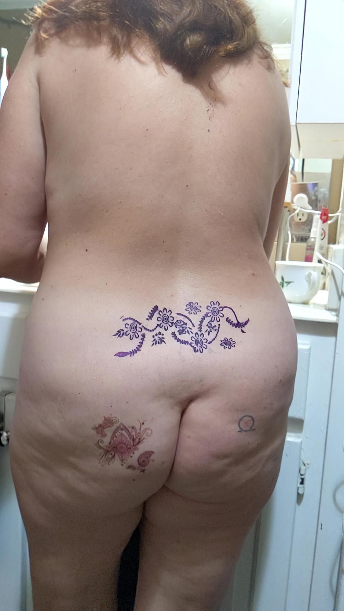Une vieille morue qui sait se faire plaisir