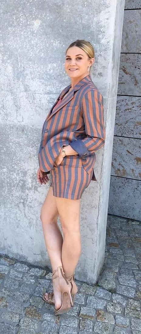 Alina Merkau Feis Sexy