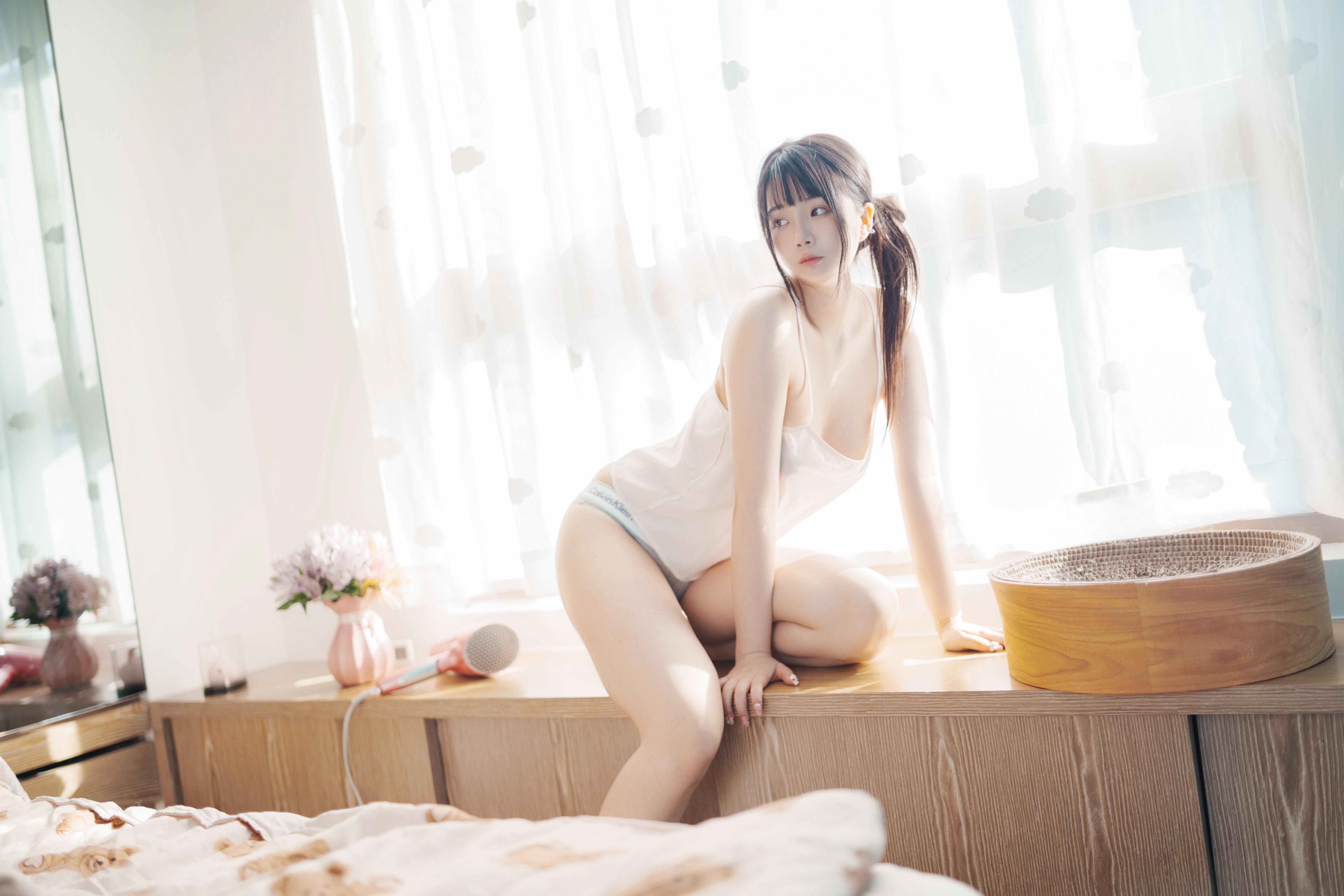 Raku – Eat Me
