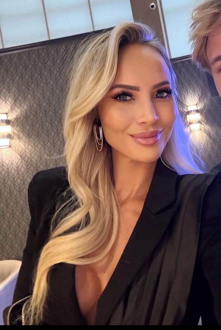 Ultimate Real Bimbo Milf Mom