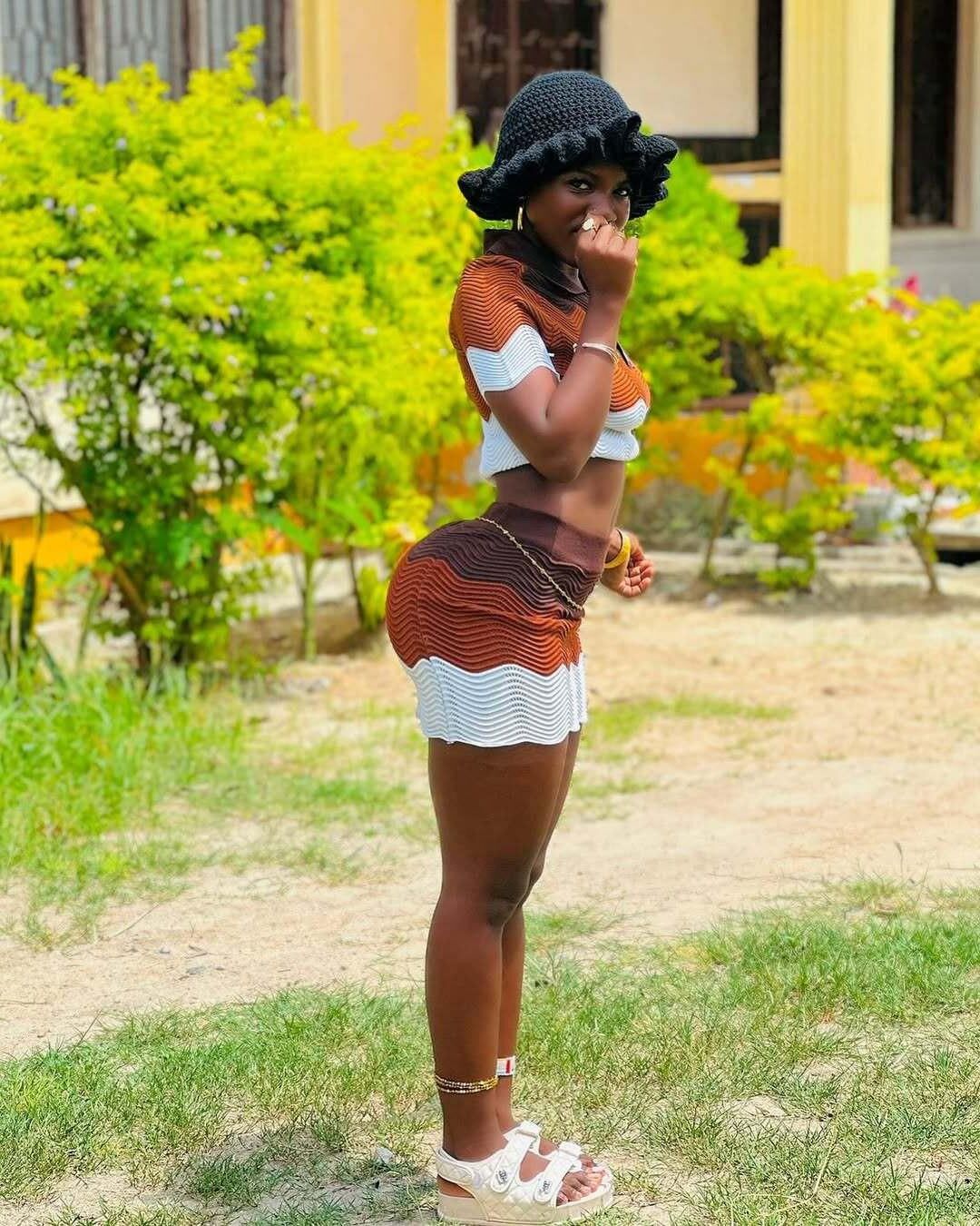 curvy butt ebony to fuck hardcore