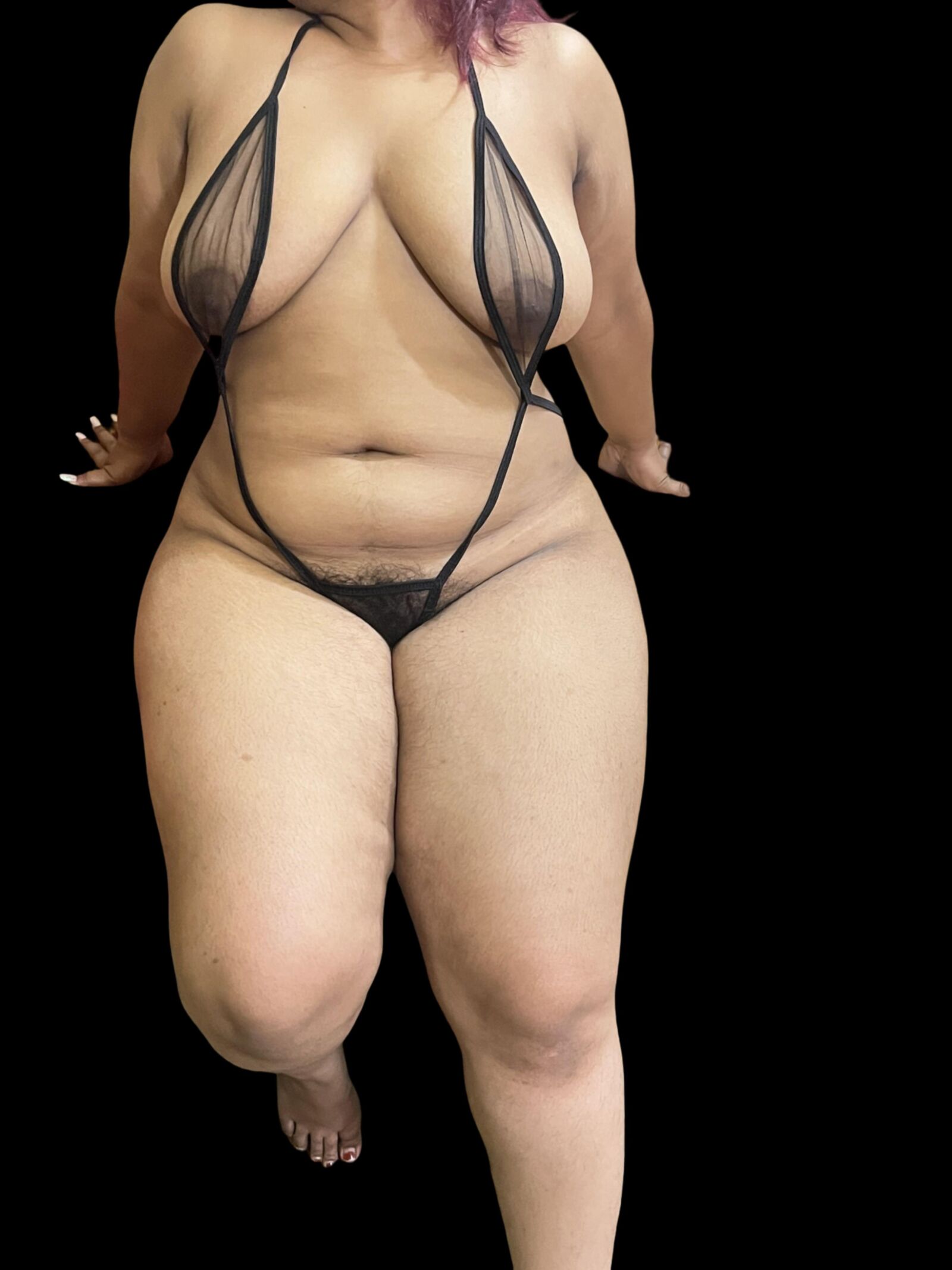 Esposa gordita en su lencería negra favorita