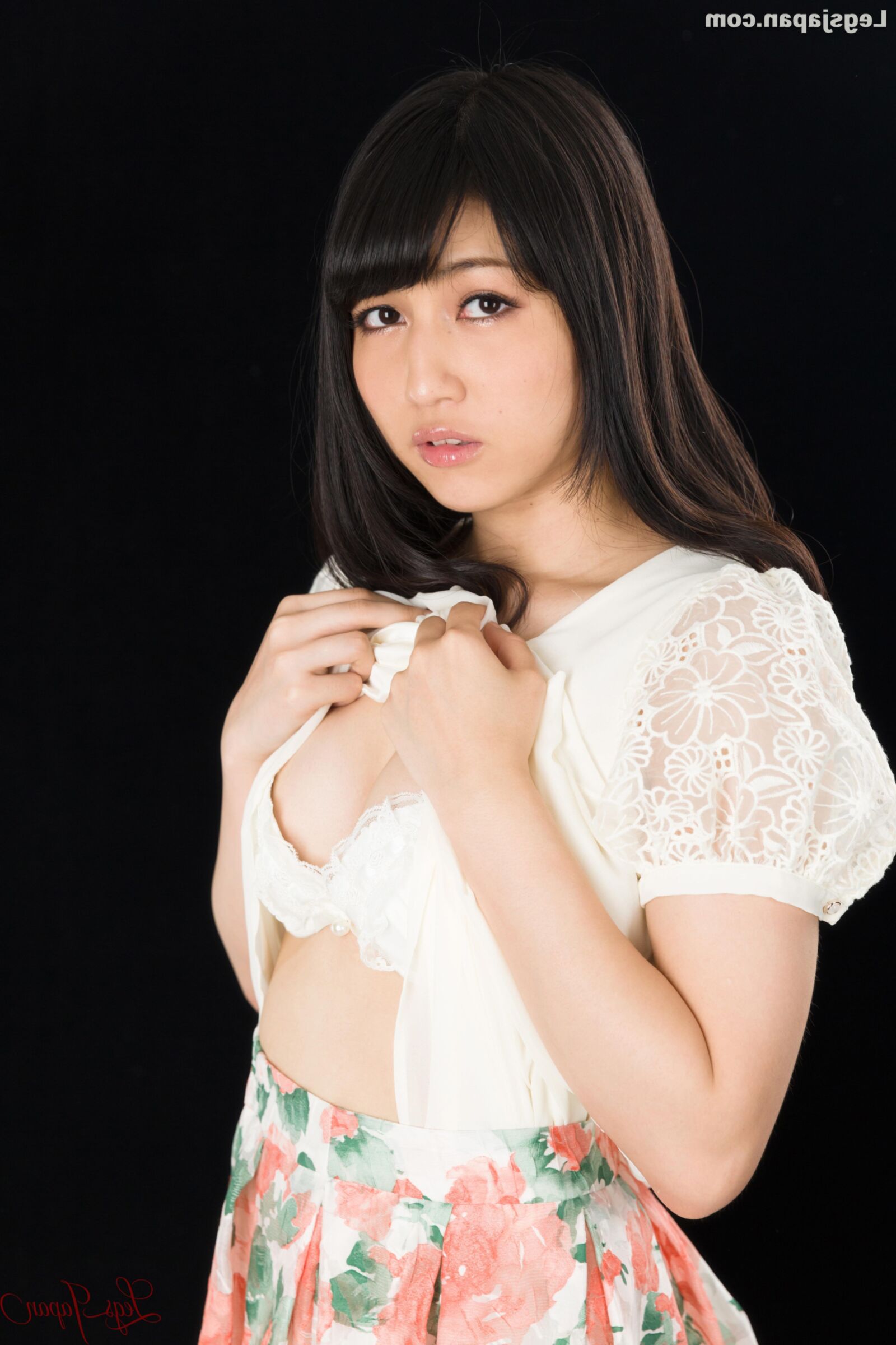 日本のヌードモデルReo Saionji