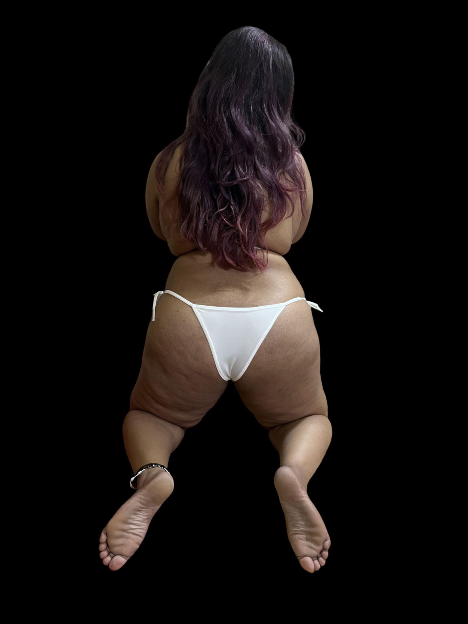 Esposa india gordita en su bikini favorito