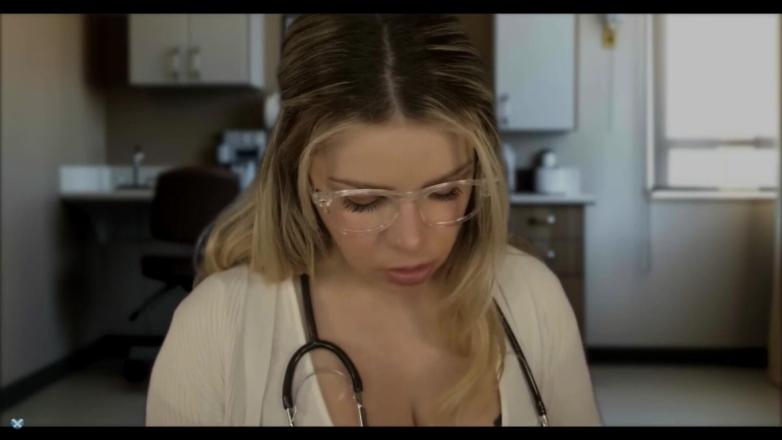 Examen de docteur étudiant ASMR Scottish Murmurs ASMR