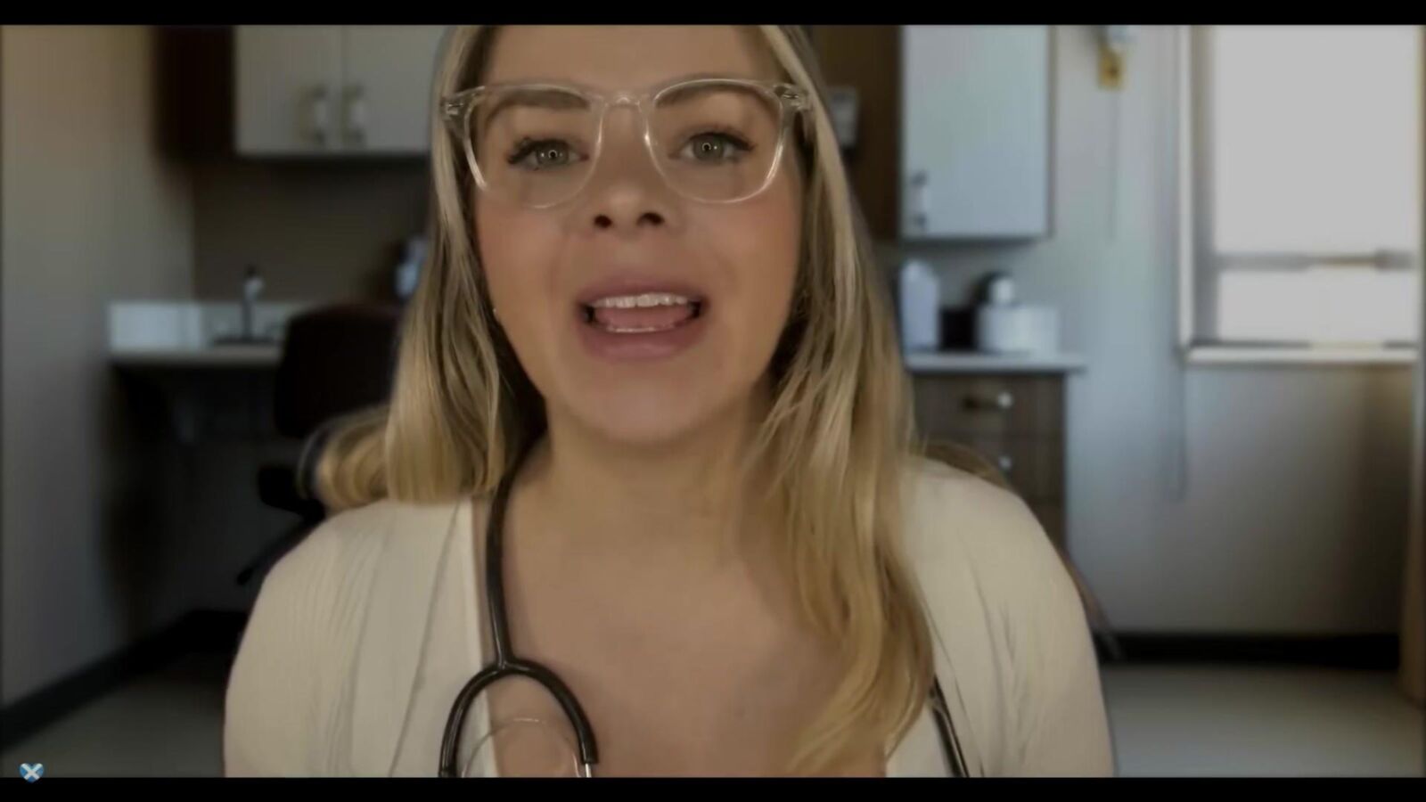 Examen de docteur étudiant ASMR Scottish Murmurs ASMR