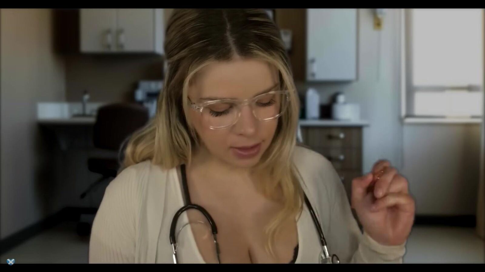 Examen de docteur étudiant ASMR Scottish Murmurs ASMR