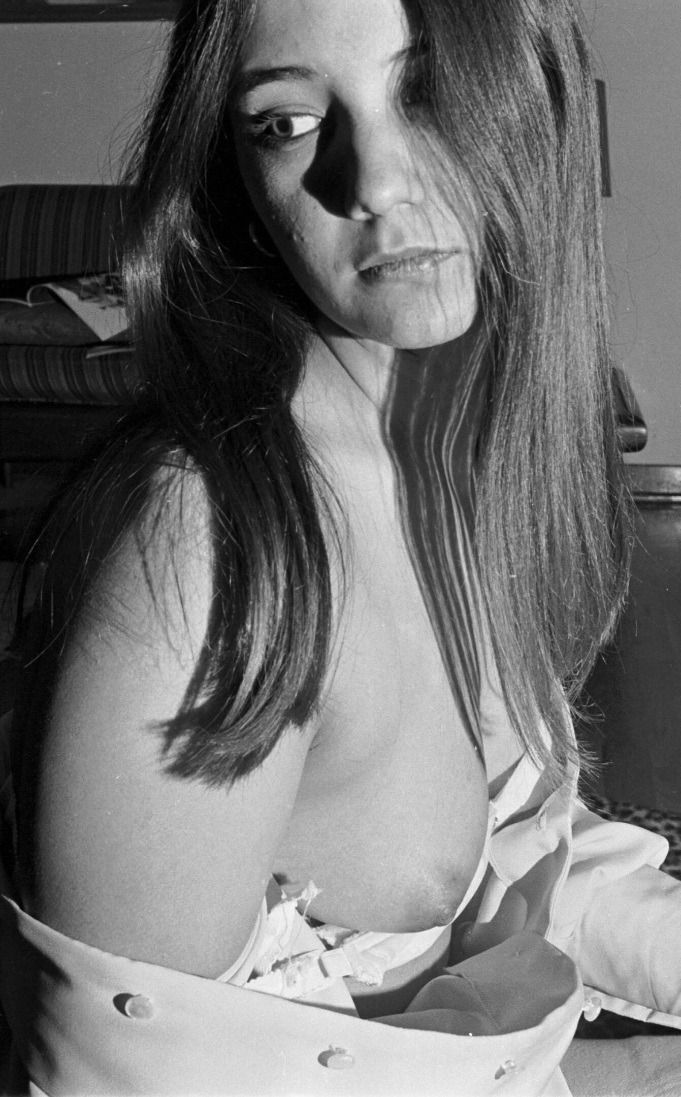 Cuerpos artísticos en blanco y negro