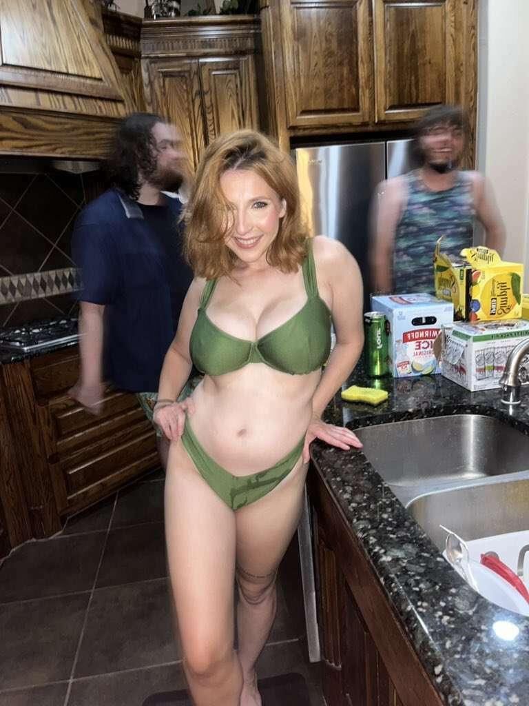 Webslut Meg Bitchell