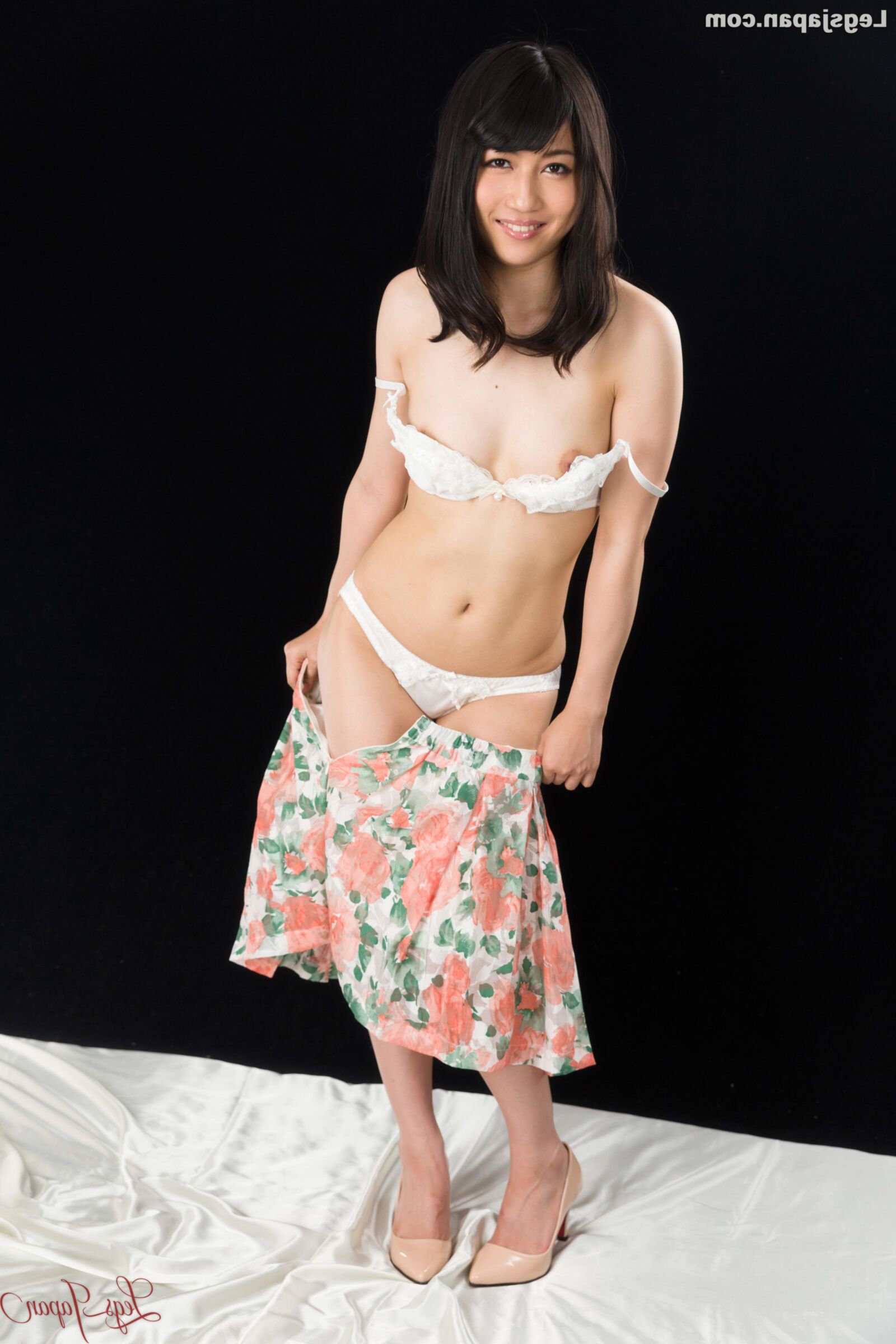 日本のヌードモデルReo Saionji