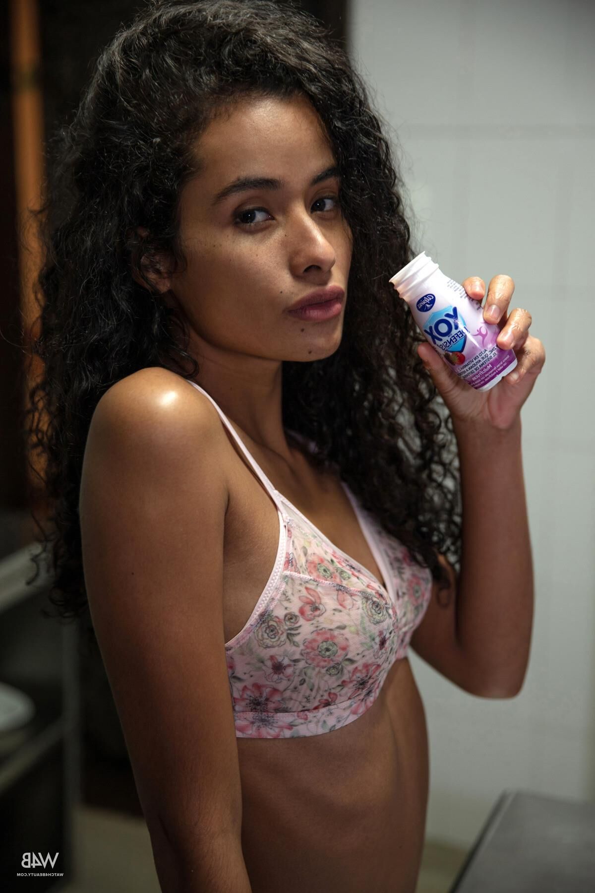 Latina -Modelle Volksbreite Schönheiten