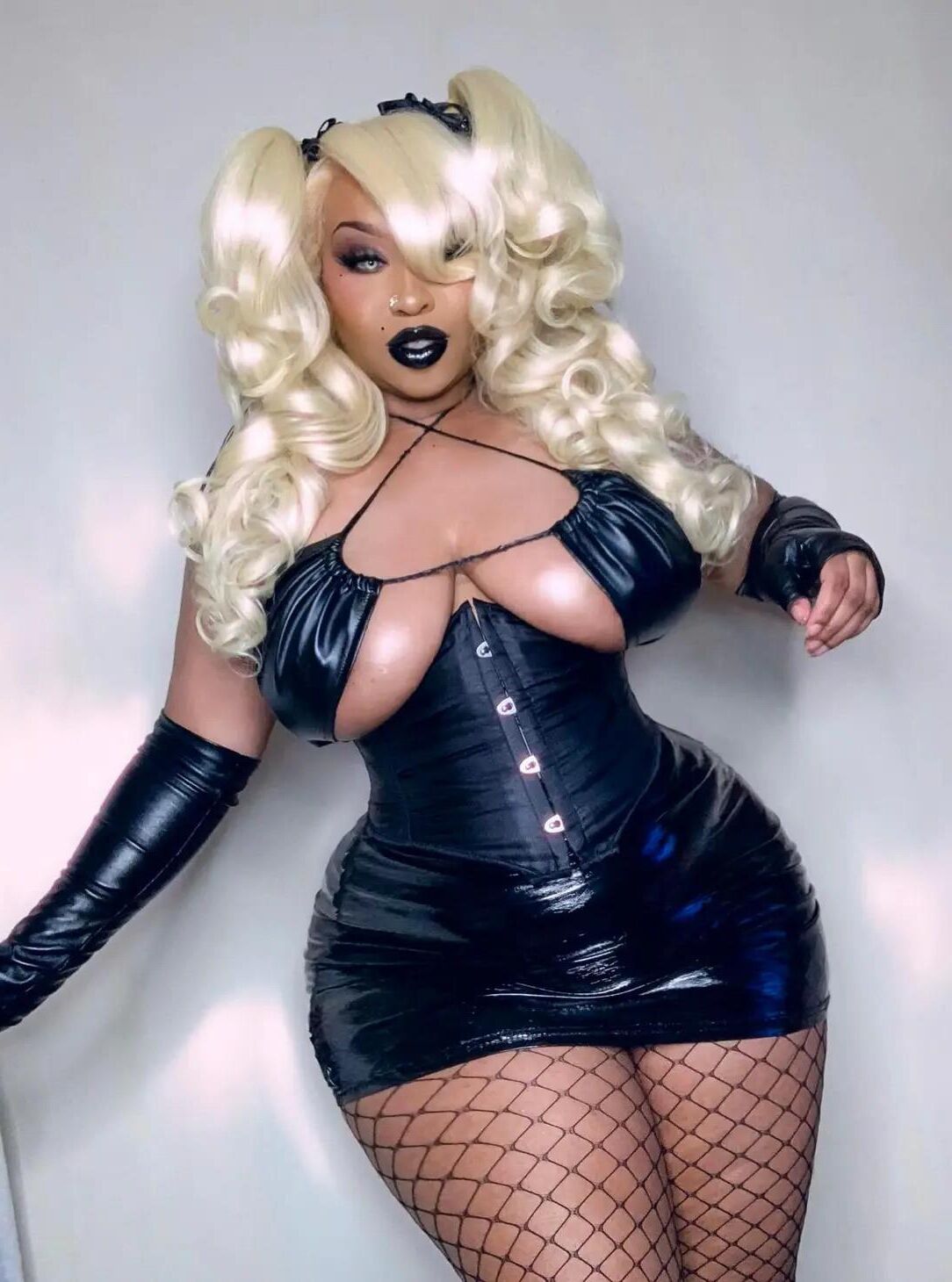 Ebony Beautys