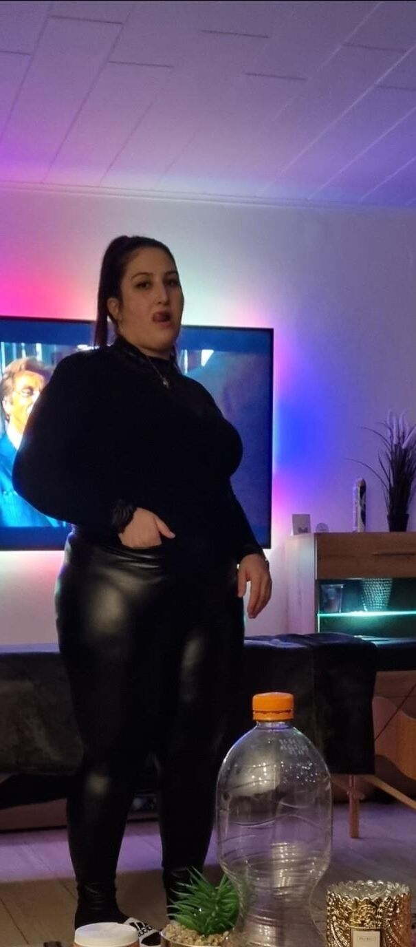 Vagabunda amadora bbw com bunda gorda