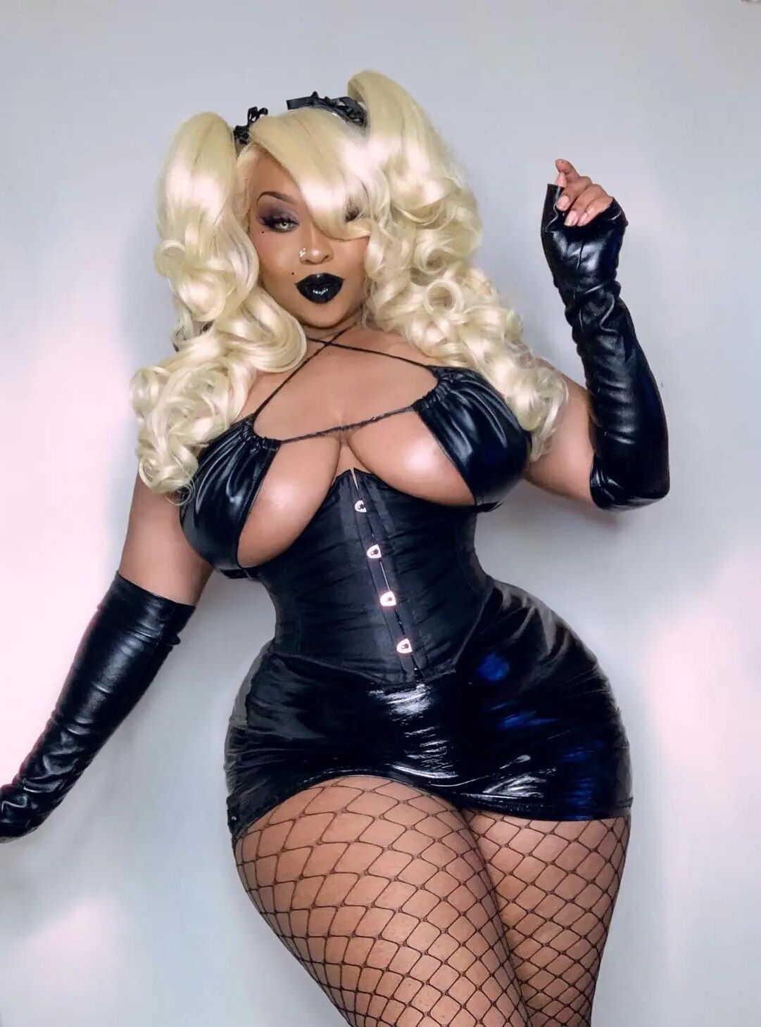 Ebony Beautys