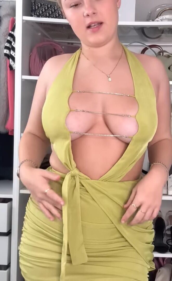 Brooke YouTuber