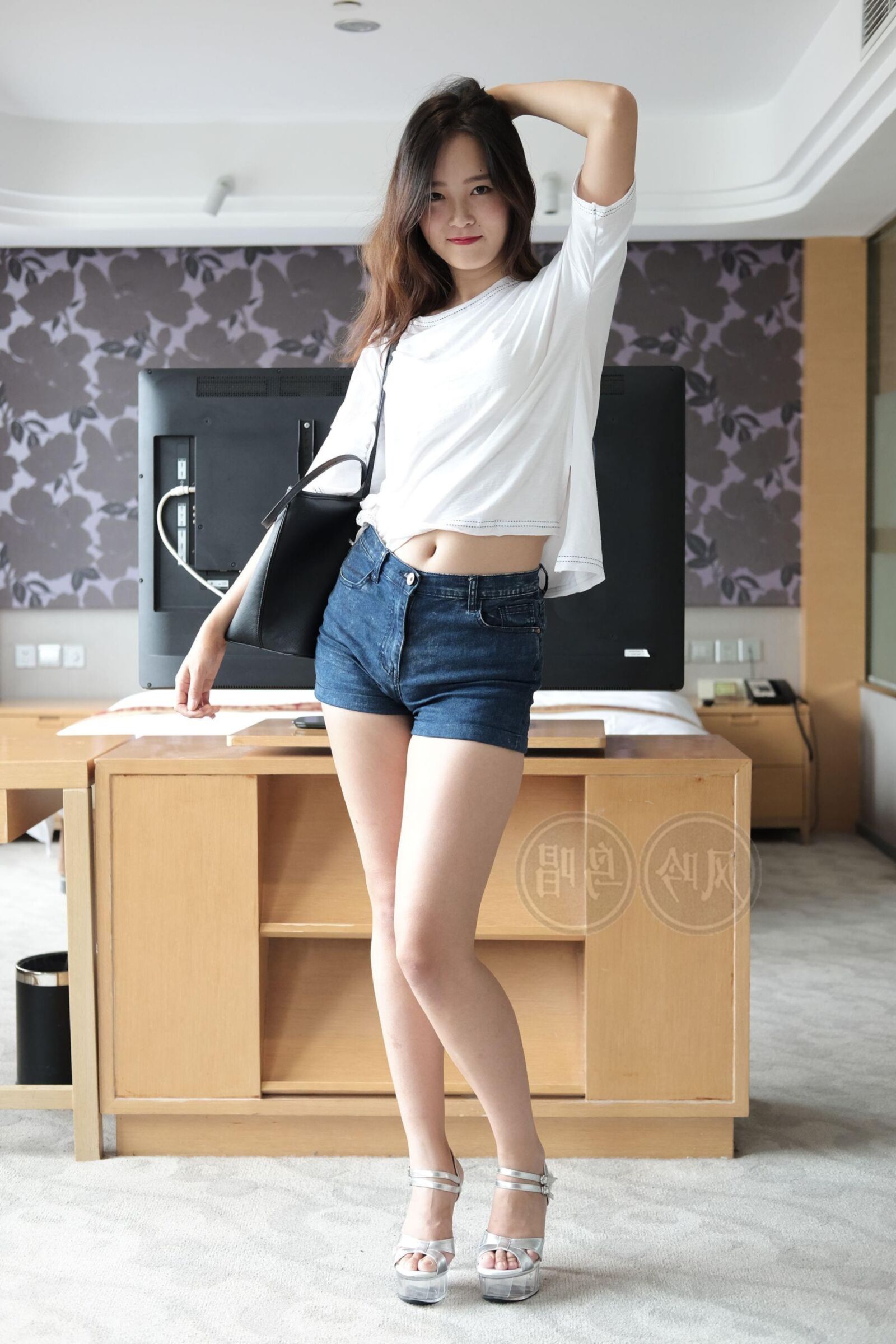 CM Keke Shimin Guan