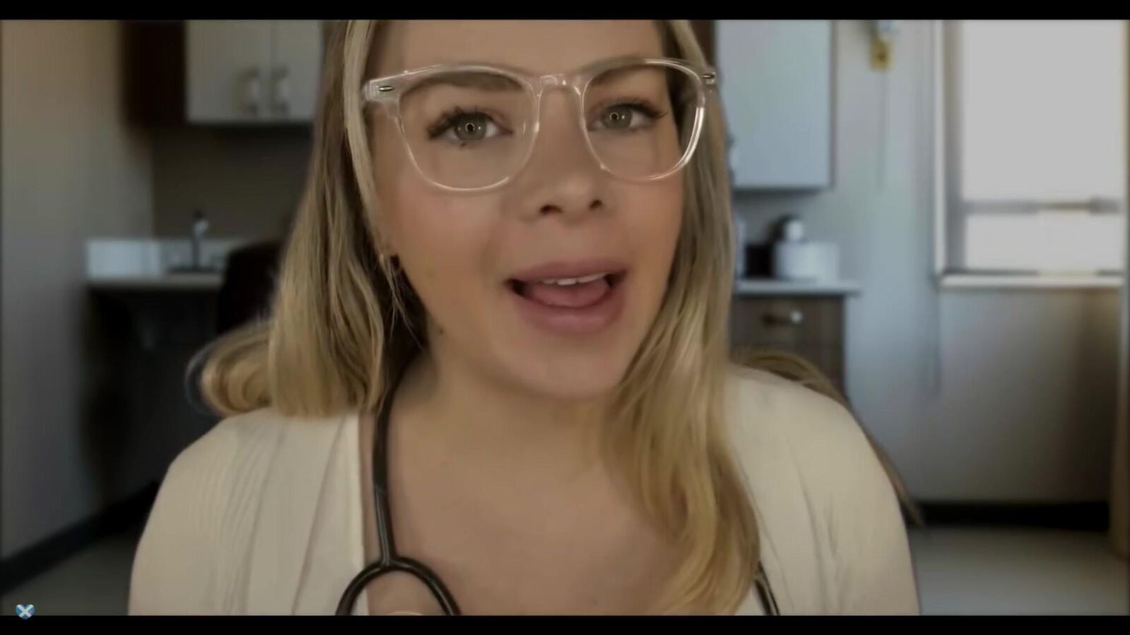 Examen de docteur étudiant ASMR Scottish Murmurs ASMR