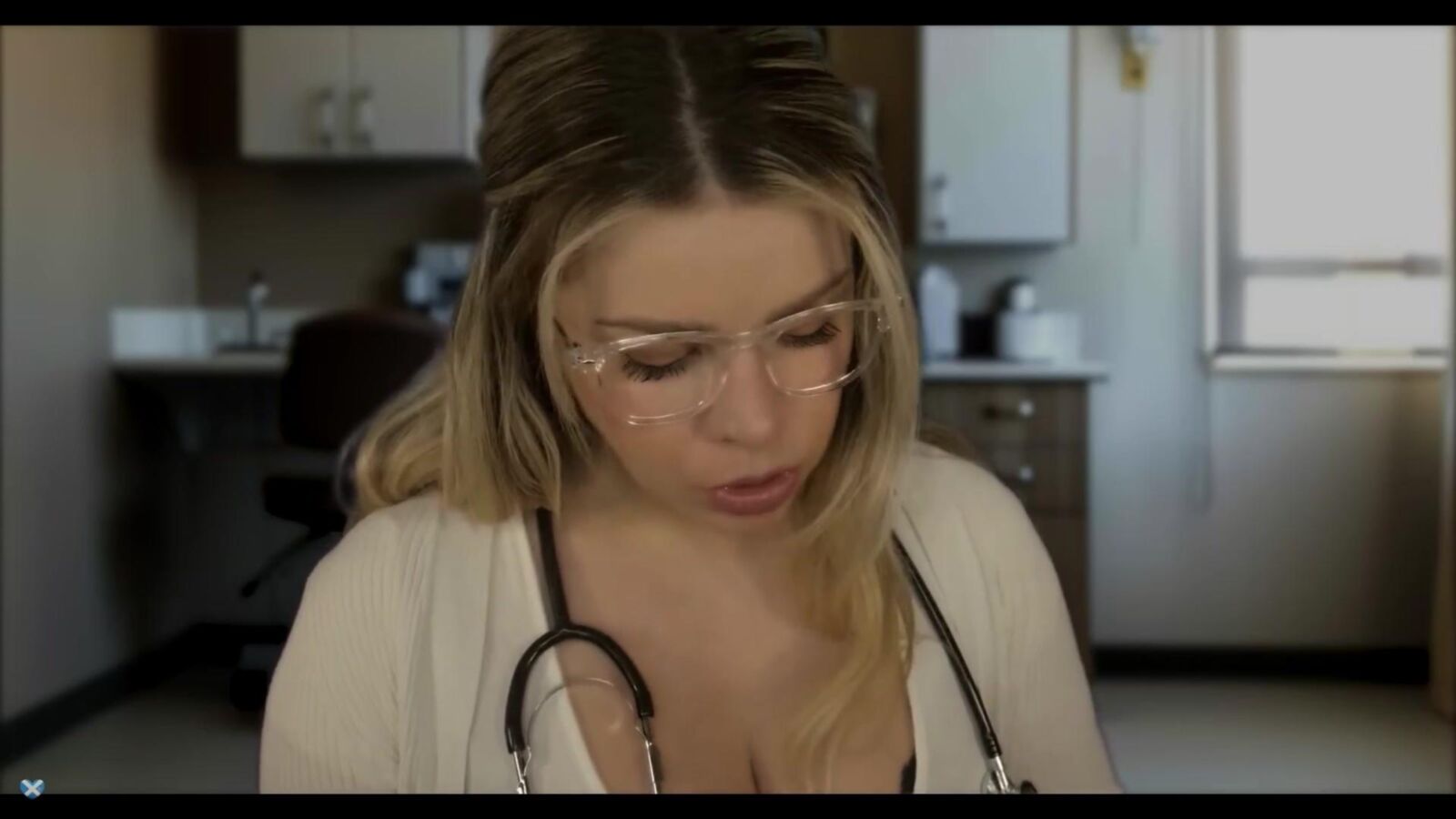 Examen de docteur étudiant ASMR Scottish Murmurs ASMR