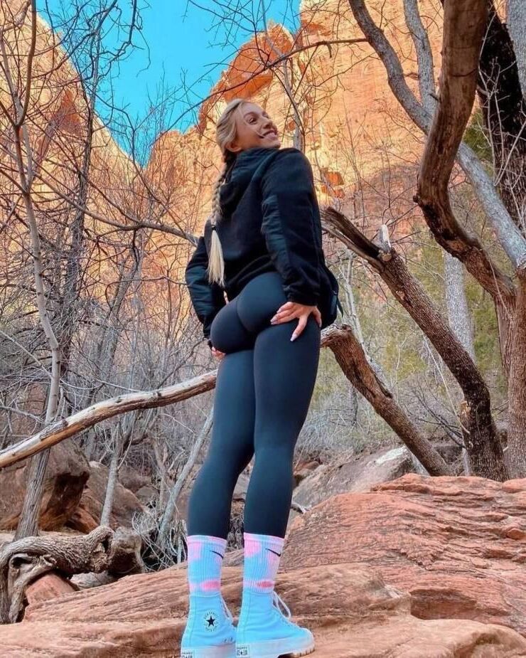 Pawgs em leggings