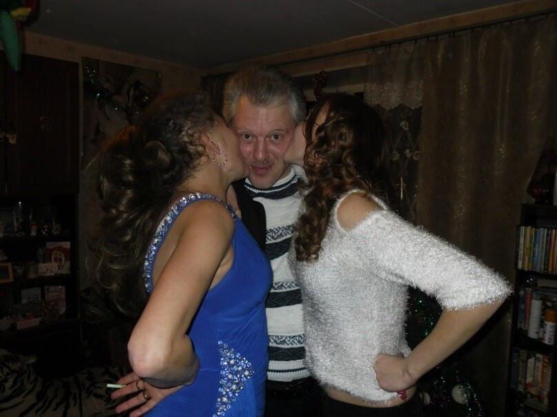 Irina und Dasha Russische Mutter und Tochter aus St. Petersburg