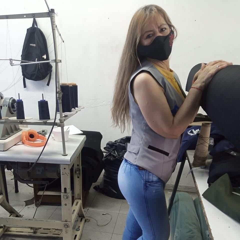 Колумбийская главная густая бабушка