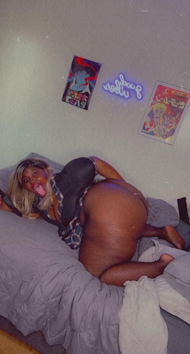 Phat Ebony Girl