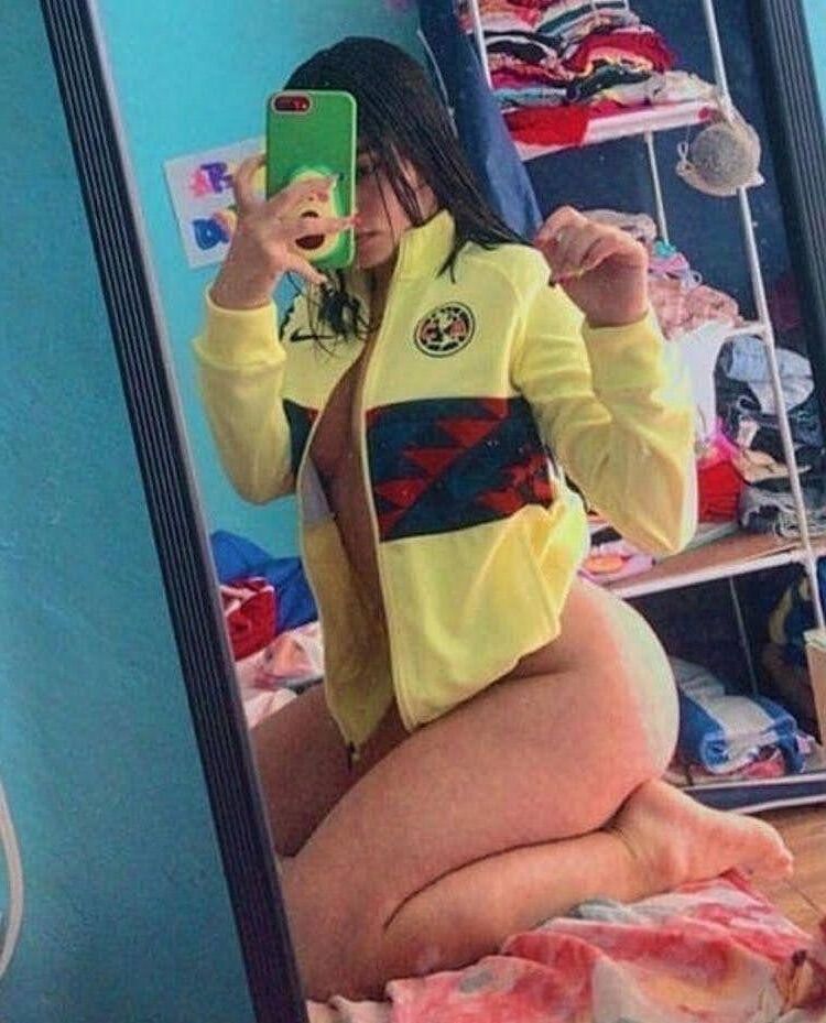 Latina ex gf tem uma bunda sexy