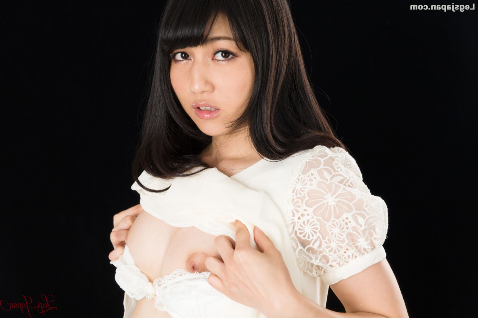 日本のヌードモデルReo Saionji